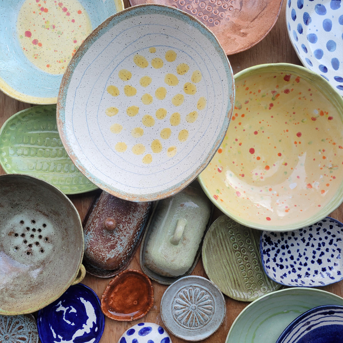 Studio Aposto pottery